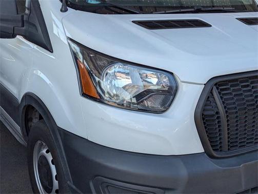 2022 Ford Transit-250 Base