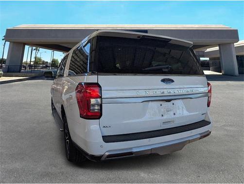 2022 Ford Expedition Max XLT