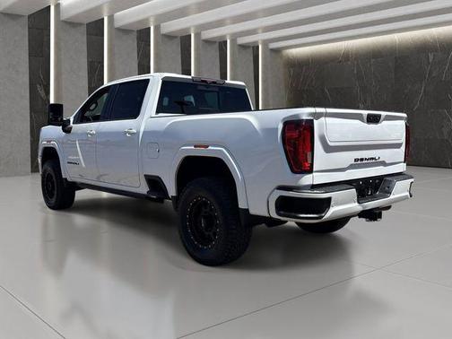 White Frost Tricoat 2020 GMC Sierra 2500 Denali