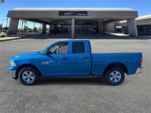 2024 RAM 1500 Classic SLT