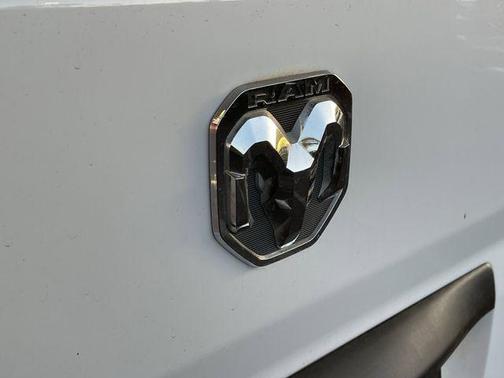 Bright White Clearcoat 2024 RAM ProMaster 2500 Tradesman