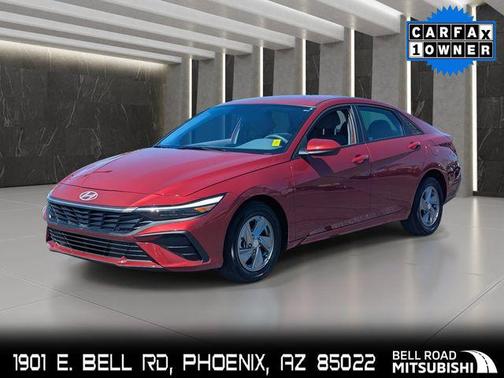 2025 Hyundai ELANTRA SE