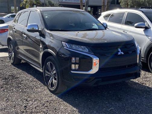 Labrador Black Metallic 2020 Mitsubishi Outlander Sport 2.0 ES