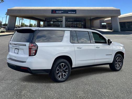 2022 Chevrolet Suburban 4WD Z71