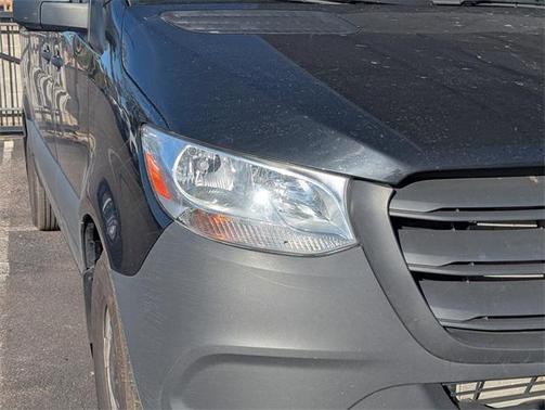 2025 Mercedes-Benz Sprinter 2500 Standard Roof