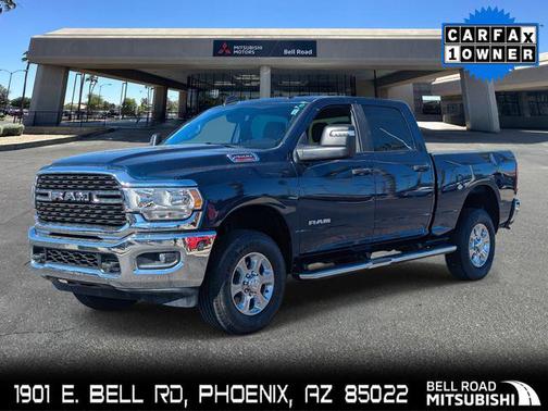 Patriot Blue Pearlcoat 2024 RAM 2500 Big Horn Crew Cab 4x4 6'4' Box