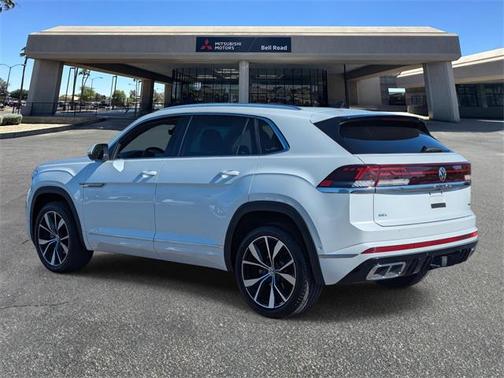 2024 Volkswagen Atlas Cross Sport 2.0T SEL Premium