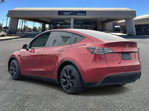 2025 Tesla Model Y Long Range Dual Motor Rear-Wheel Drive