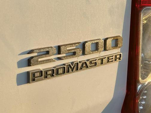 Bright White Clearcoat 2023 RAM ProMaster 2500 High Roof