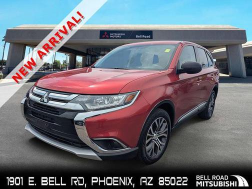 Rally Red Metallic 2018 Mitsubishi Outlander ES