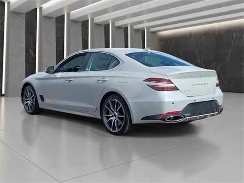 2026 Genesis G70 2.5T RWD