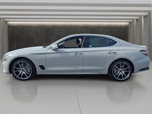 2026 Genesis G70 2.5T RWD