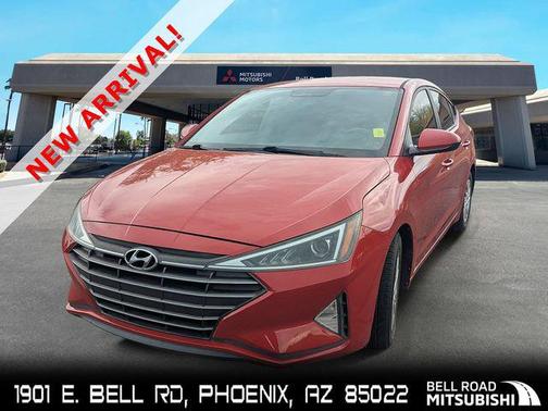 2019 Hyundai ELANTRA SE