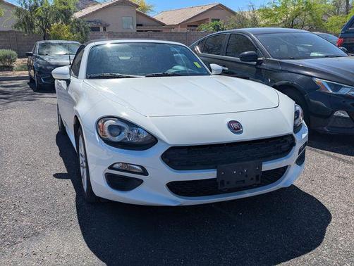 2017 FIAT 124 Spider Base