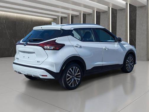 2021 Nissan Kicks SV