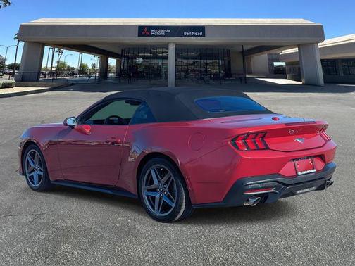 2024 Ford Mustang EcoBoost