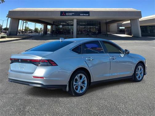 2024 Honda Accord LX 1.5T