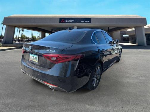 2018 Alfa Romeo Giulia Base