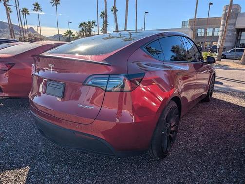 2024 Tesla Model Y Performance Dual Motor All-Wheel Drive