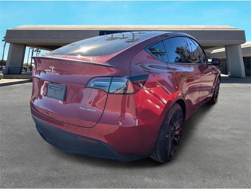 2024 Tesla Model Y Performance Dual Motor All-Wheel Drive