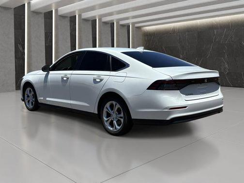 Platinum White Pearl 2024 Honda Accord LX 1.5T