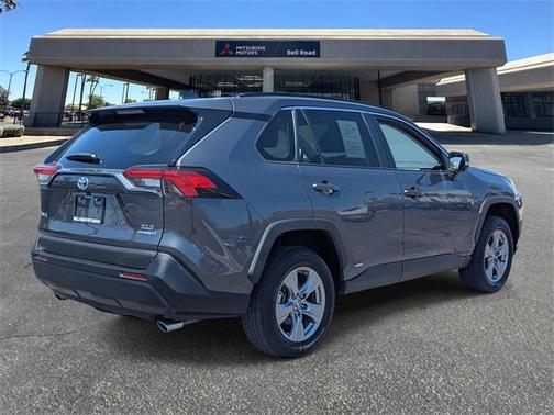 2024 Toyota RAV4 Hybrid XLE