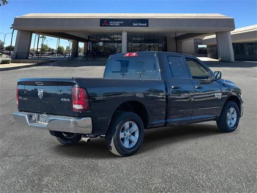 2024 RAM 1500 Classic SLT