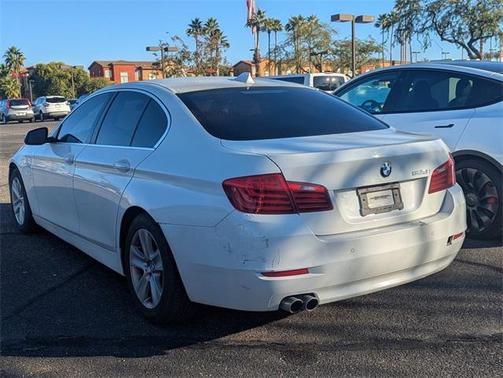 2016 BMW 528 528i