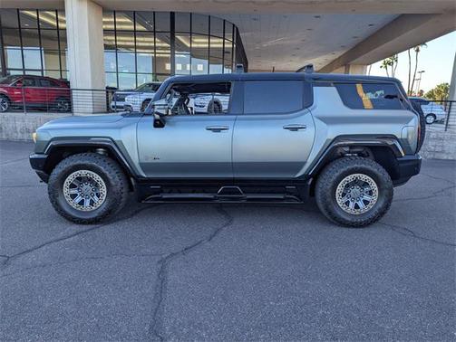 2024 GMC HUMMER EV SUV 3X