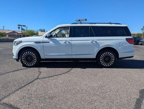 2021 Lincoln Navigator Black Label