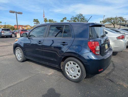 2014 Scion xD Base