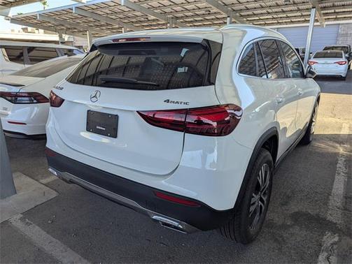 2025 Mercedes-Benz GLA 250 4MATIC
