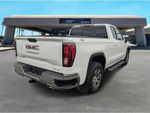 2024 GMC Sierra 1500 SLE