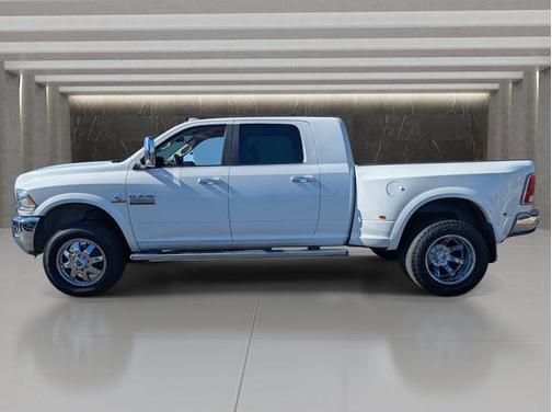 2016 RAM 3500 Laramie