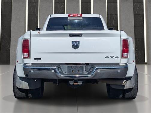 2016 RAM 3500 Laramie
