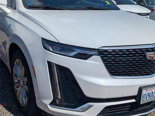 2021 Cadillac XT6 Premium Luxury FWD