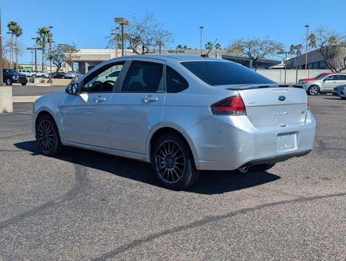 2010 Ford Focus SES