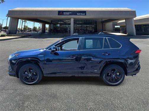 2020 Toyota RAV4 Hybrid SE