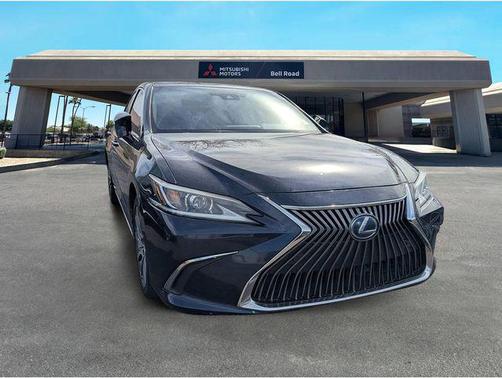 2021 Lexus ES 300h Base
