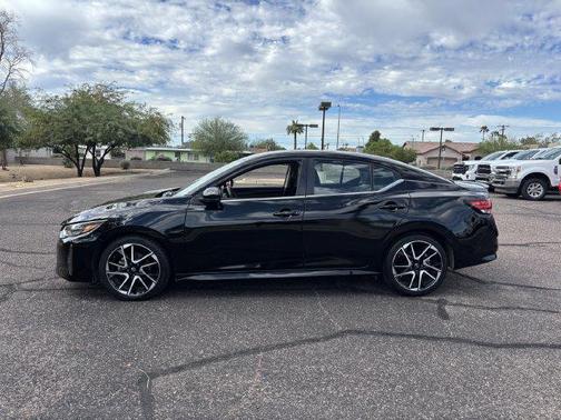 Super Black 2025 Nissan Sentra SR