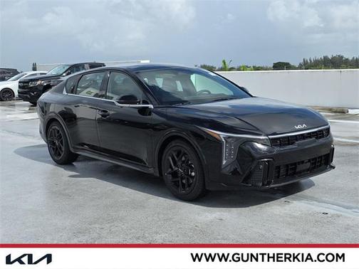 2025 Kia K4 GT-Line Turbo