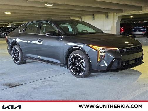 2025 Kia K4 GT-Line