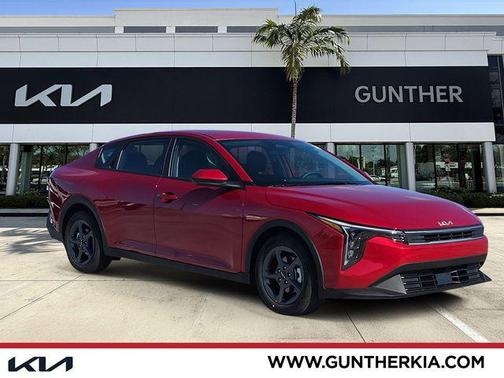 2026 Kia K4 LXS