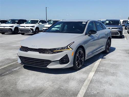 2022 Kia K5 GT-Line