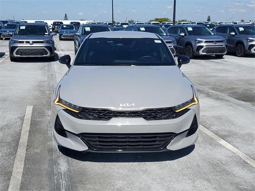 2022 Kia K5 GT-Line