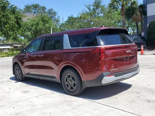 2025 Kia Carnival LXS