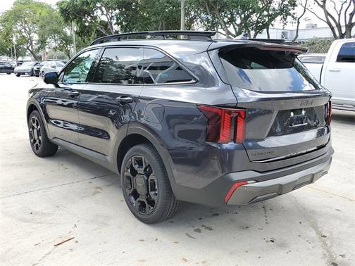 2025 Kia Sorento SX