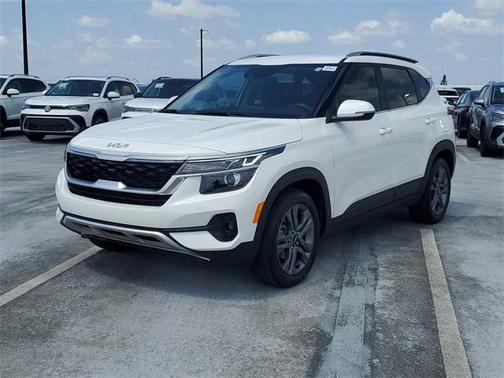 2023 Kia Seltos S