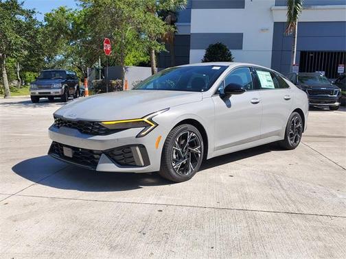 2025 Kia K5 GT-Line