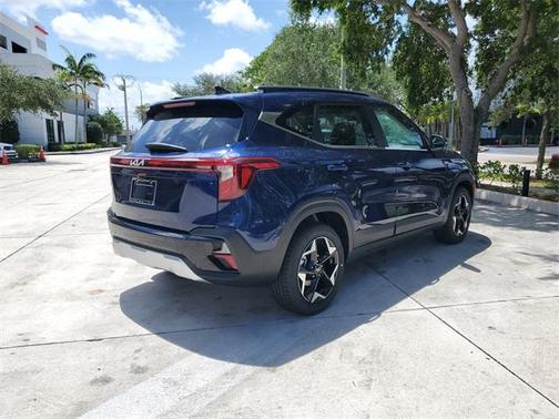 2025 Kia Seltos EX